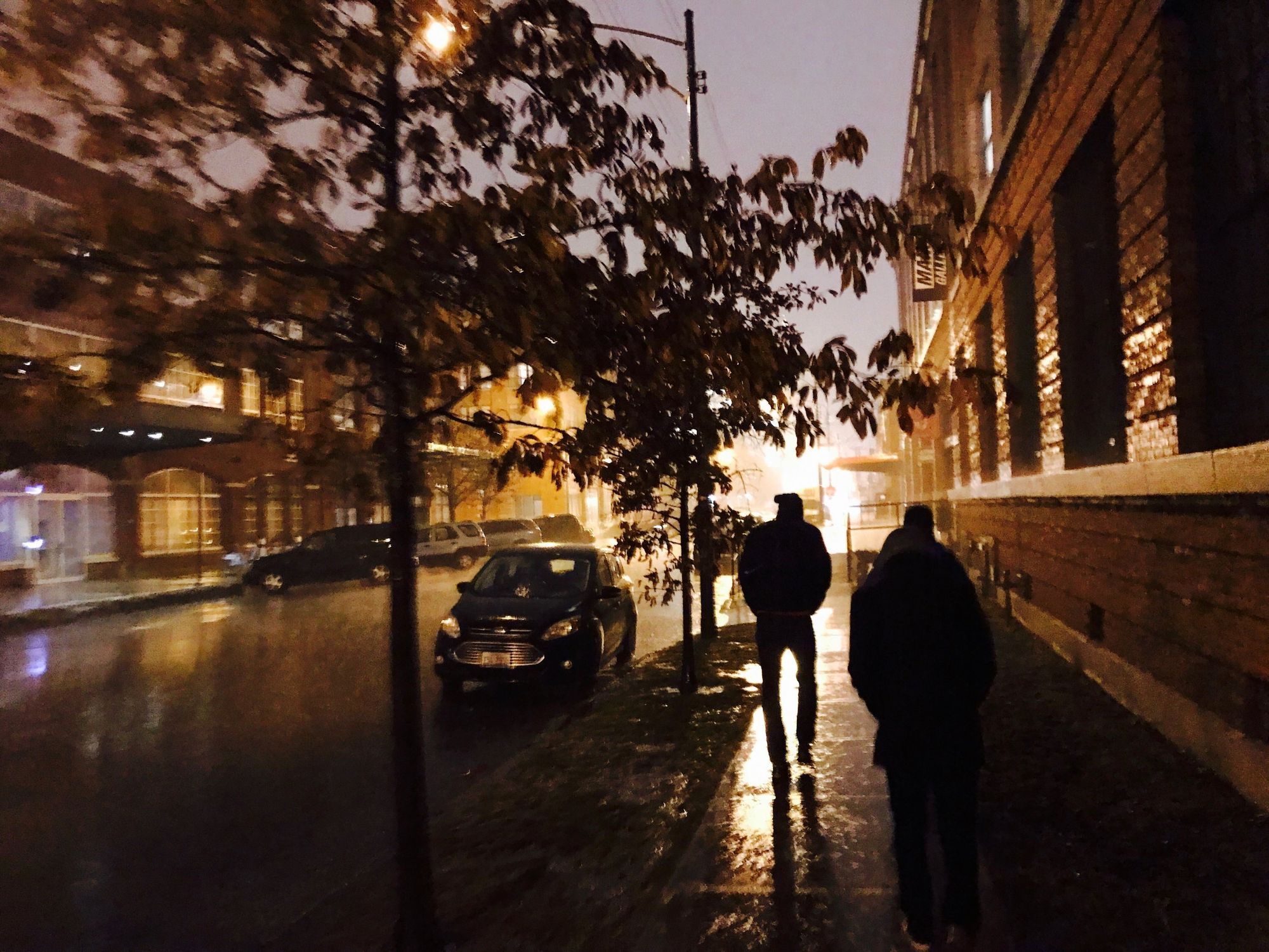 Shawn Blanc, Shawn's assistant Isaac,&nbsp;John Vorhees and I trying to navigate an unusual winter thunderstorm in Chicago to get to what really matters...to what we'd risk pneumonia for...the food.